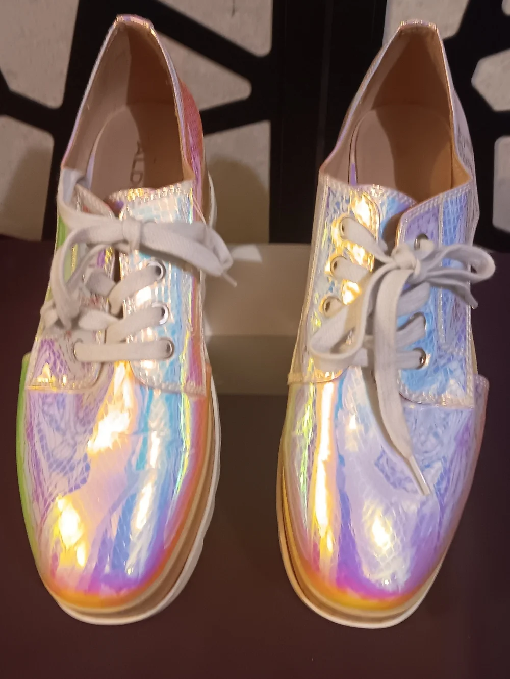 ALDO - Iridescent Snakeskin Lace-Up Cutout Platform Shoe - Women's 8 (US)